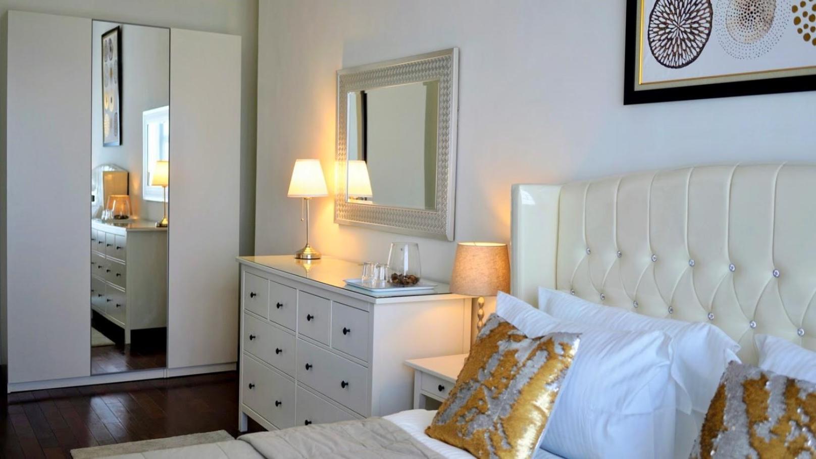 2Br Lucky Tower Residence Jakarta Old Town Top Floor Condo Dış mekan fotoğraf