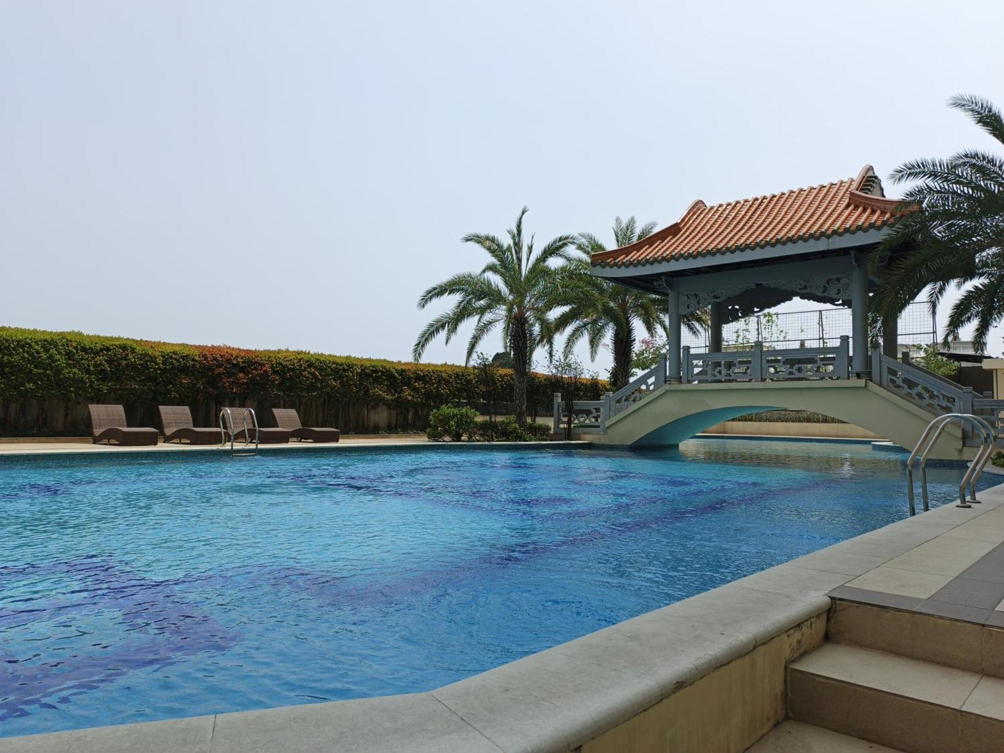 2Br Lucky Tower Residence Jakarta Old Town Top Floor Condo Dış mekan fotoğraf