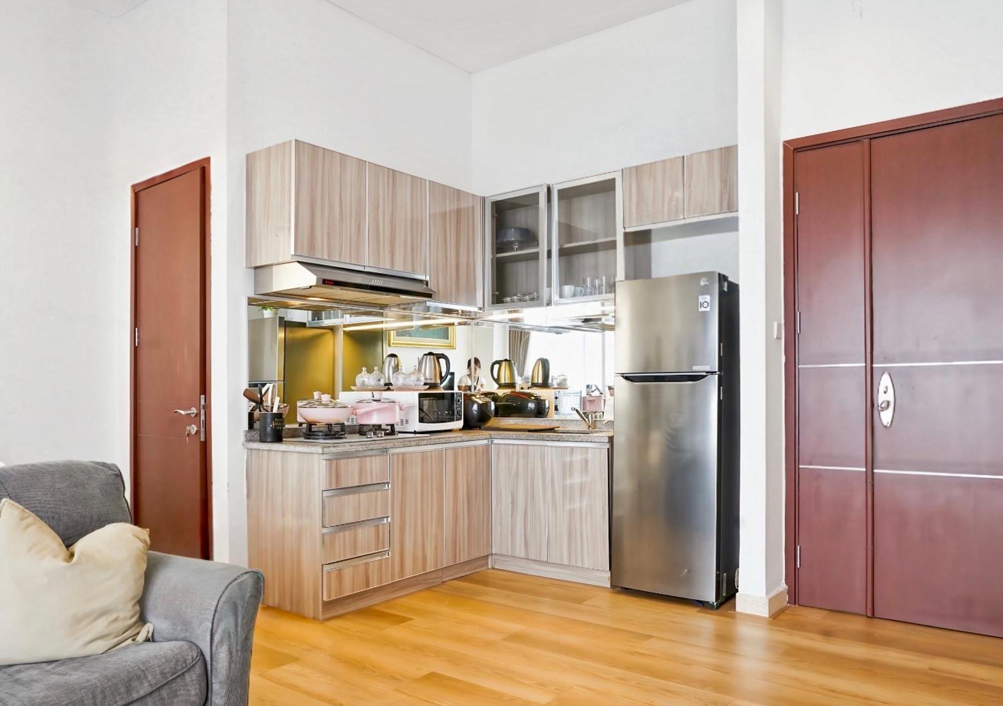 2Br Lucky Tower Residence Jakarta Old Town Top Floor Condo Dış mekan fotoğraf