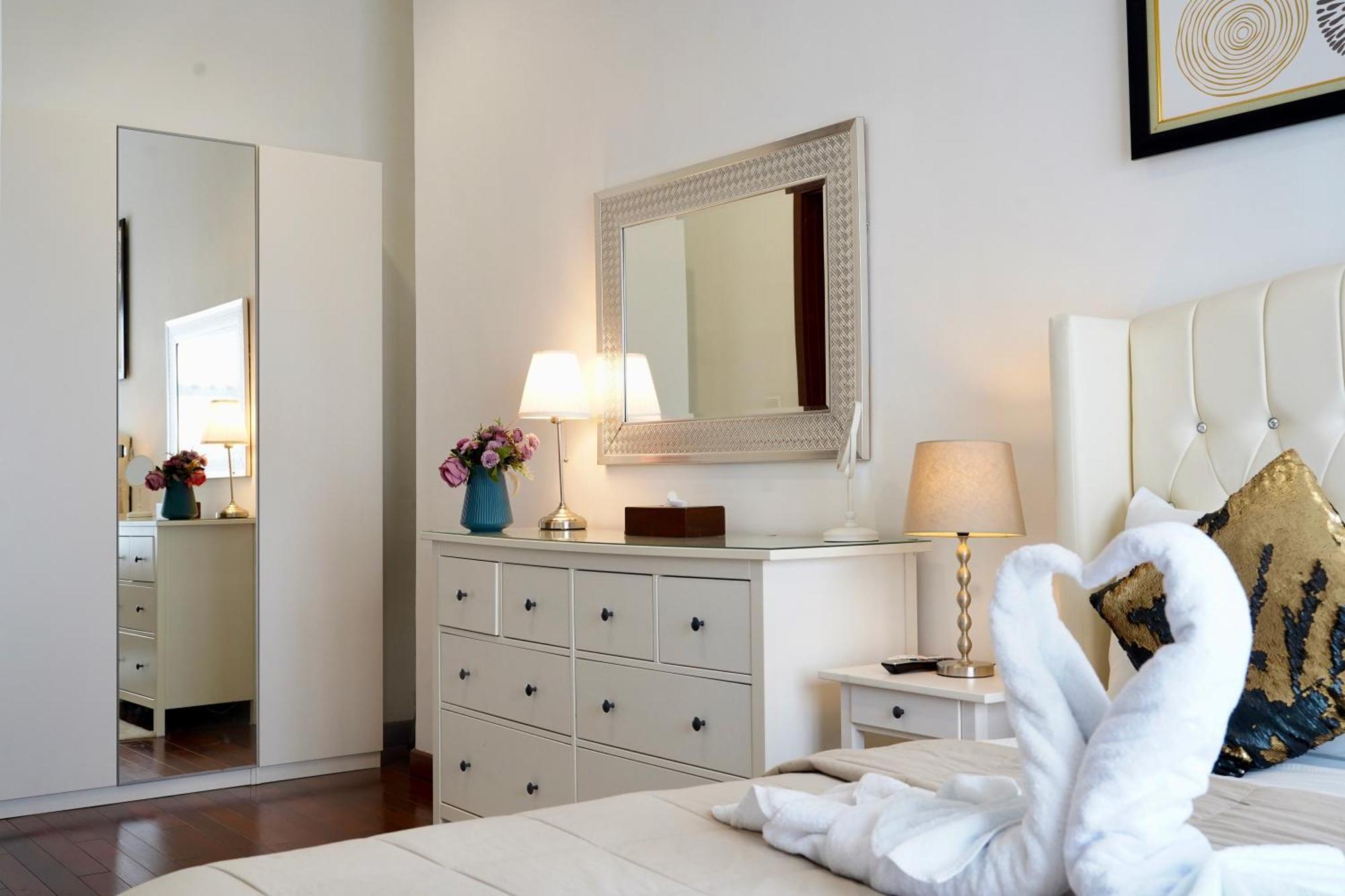 2Br Lucky Tower Residence Jakarta Old Town Top Floor Condo Dış mekan fotoğraf