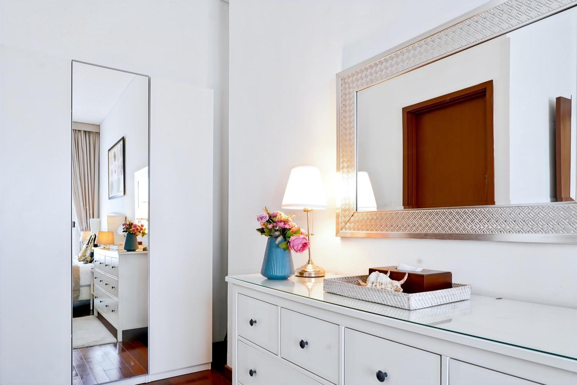 2Br Lucky Tower Residence Jakarta Old Town Top Floor Condo Dış mekan fotoğraf