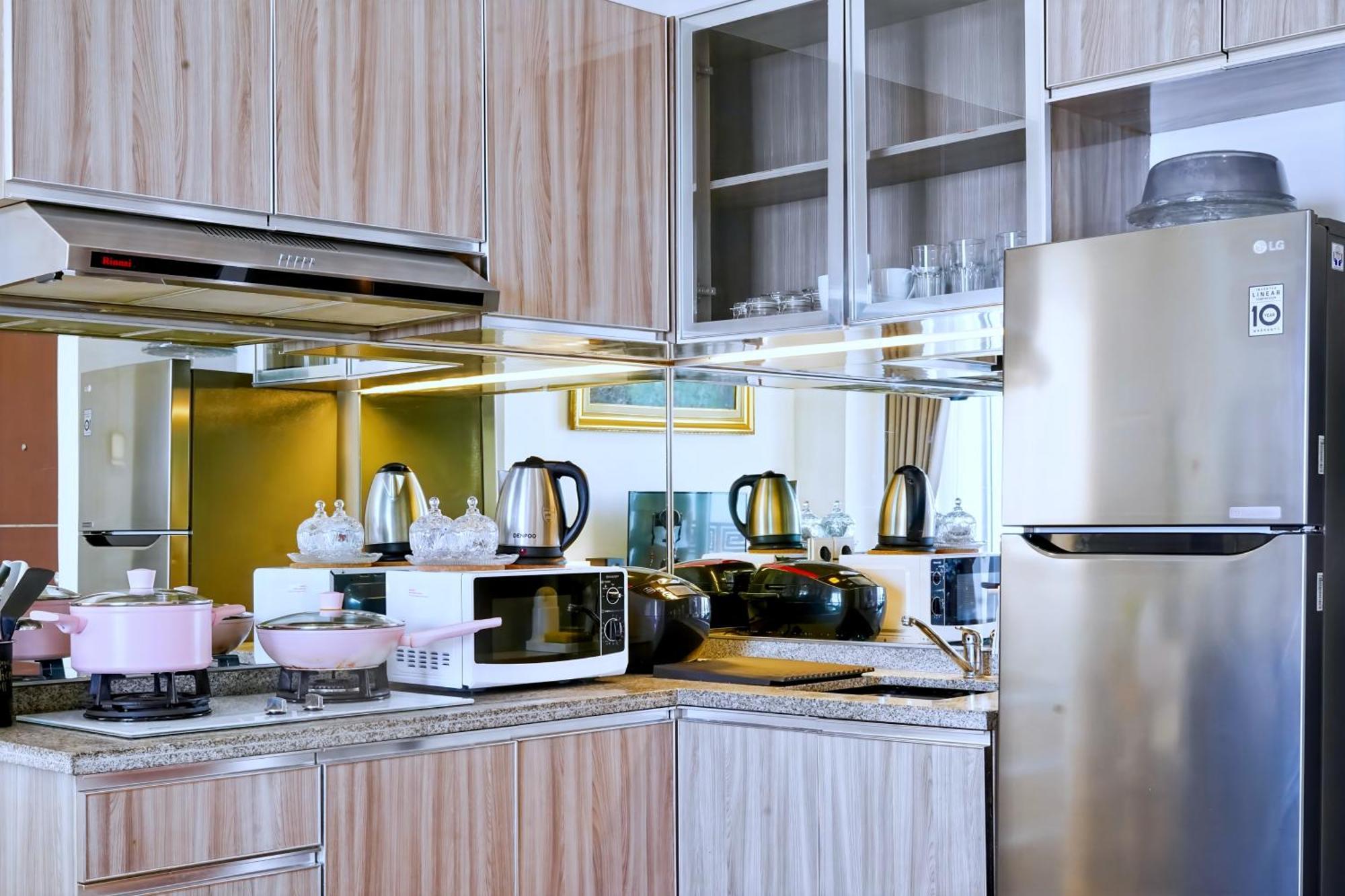 2Br Lucky Tower Residence Jakarta Old Town Top Floor Condo Dış mekan fotoğraf